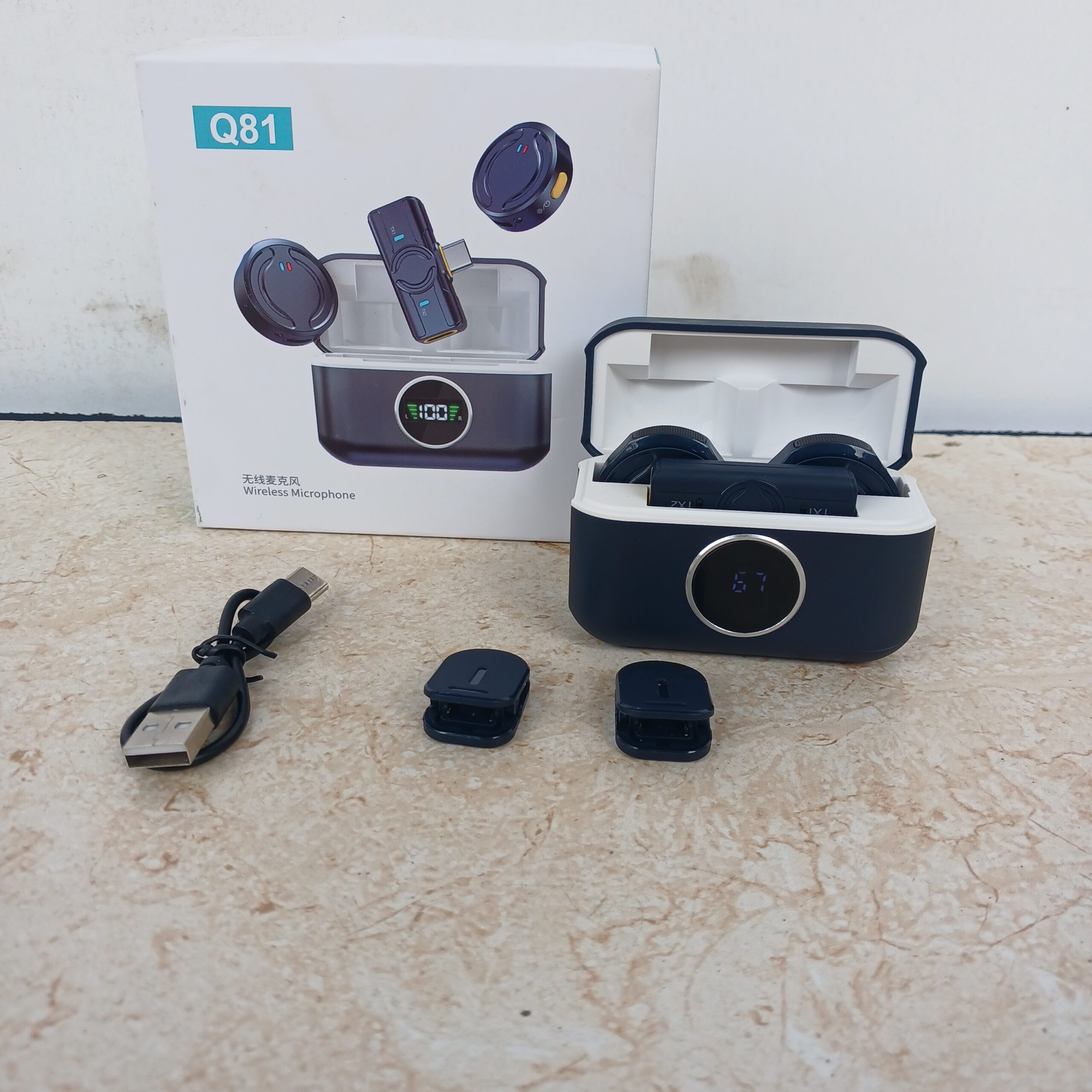 Q81-wireless-microphone2-scaled-1.jpg